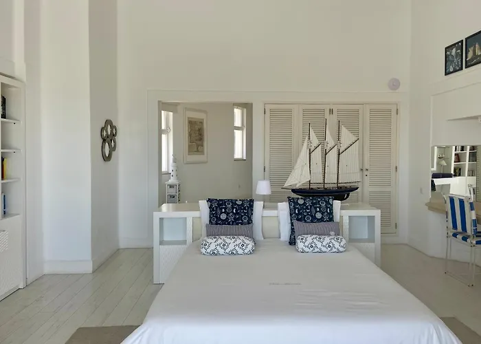 Marine Villa *