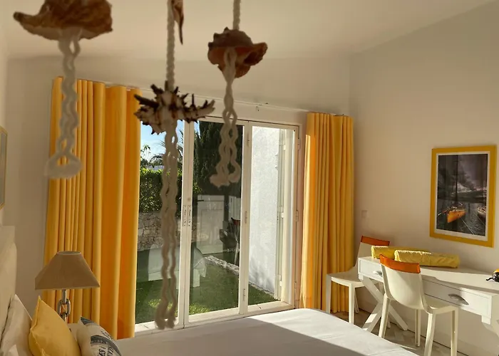 Marine Villa *