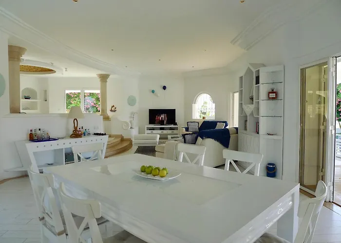 Marine Villa *