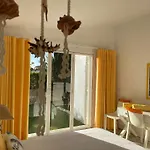 Marine Villa *