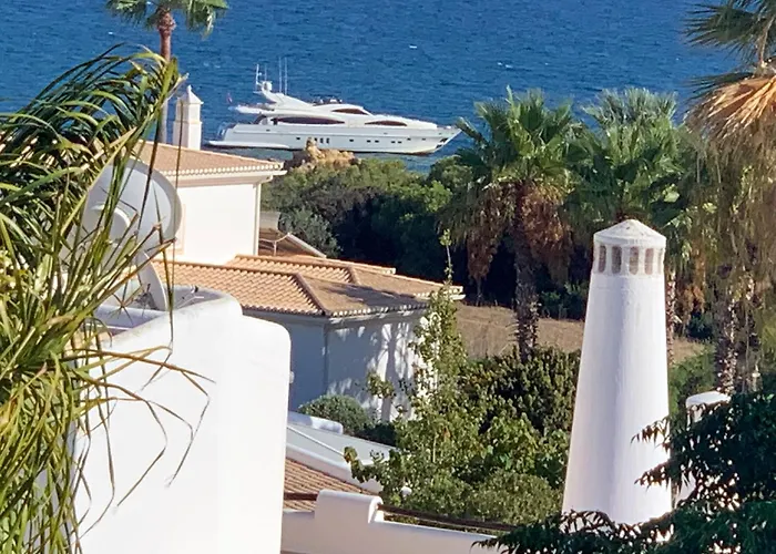 Marine * Αλμπουφέιρα