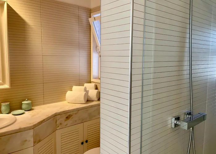 Marine * Αλμπουφέιρα